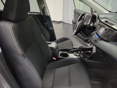 2017 Toyota RAV4 Hybrid XLE