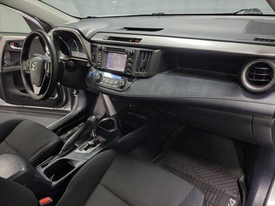 2017 Toyota RAV4 Hybrid XLE