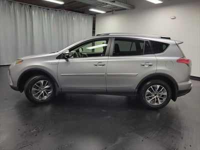 2017 Toyota RAV4 Hybrid XLE