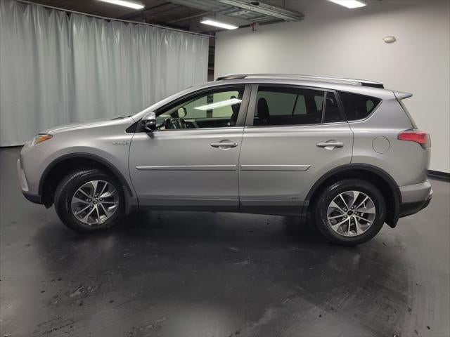 2017 Toyota RAV4 Hybrid XLE