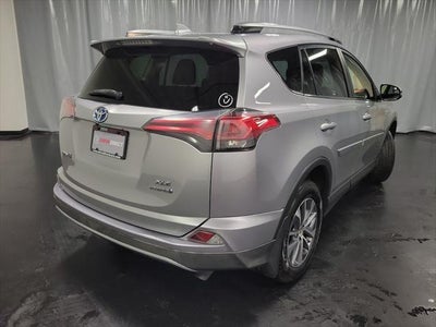 2017 Toyota RAV4 Hybrid XLE