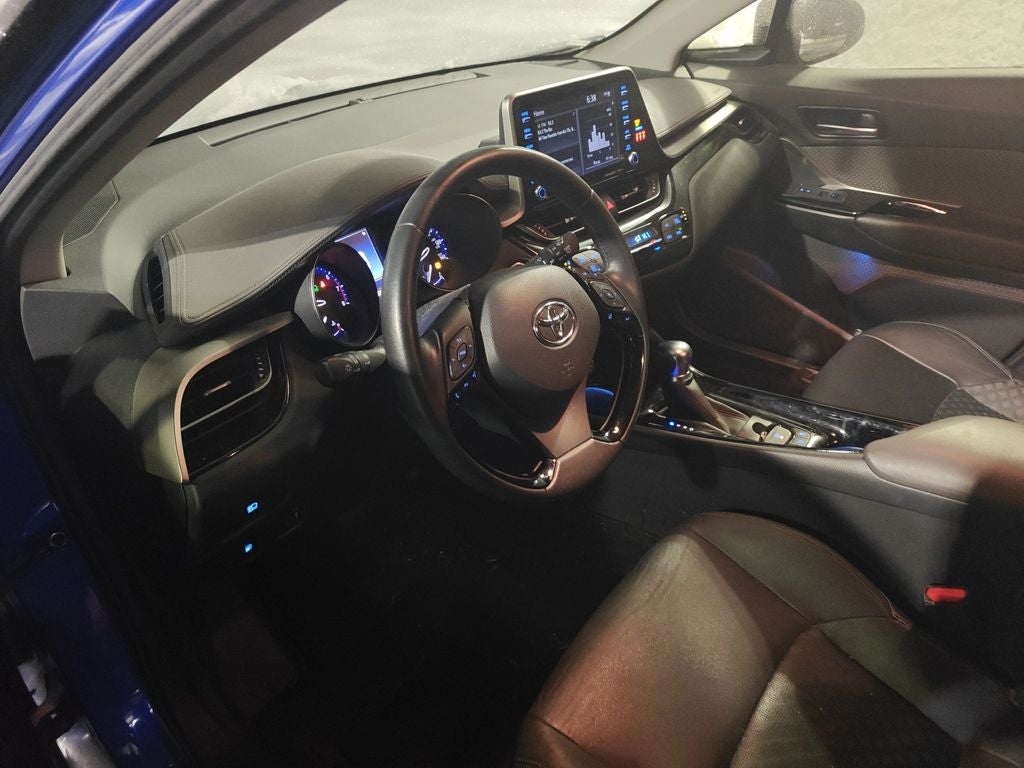 2021 Toyota C-HR XLE