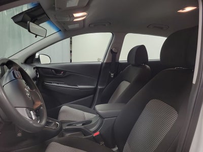 2022 Hyundai Kona SE