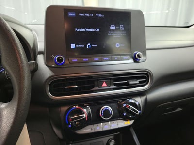 2022 Hyundai Kona SE