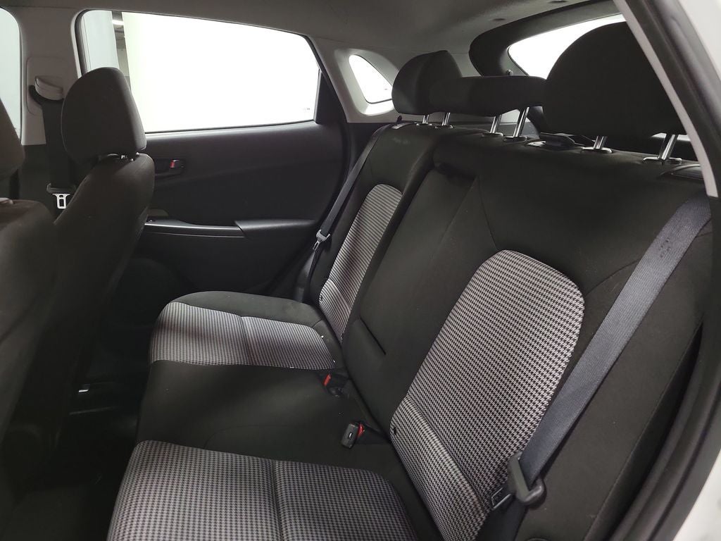 2022 Hyundai Kona SE