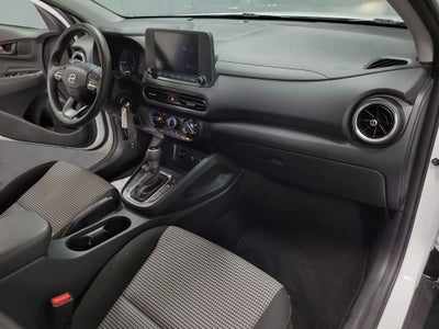 2022 Hyundai Kona SE