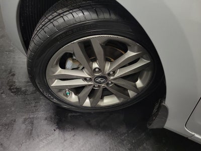 2017 Hyundai Elantra GT Base