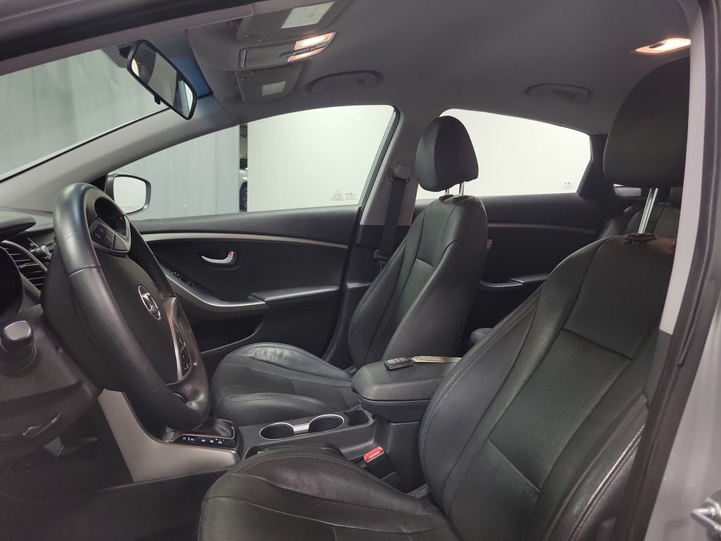 2017 Hyundai Elantra GT Base