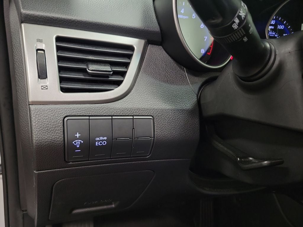 2017 Hyundai Elantra GT Base