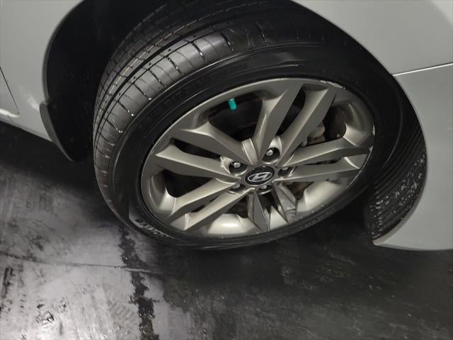 2017 Hyundai Elantra GT Base