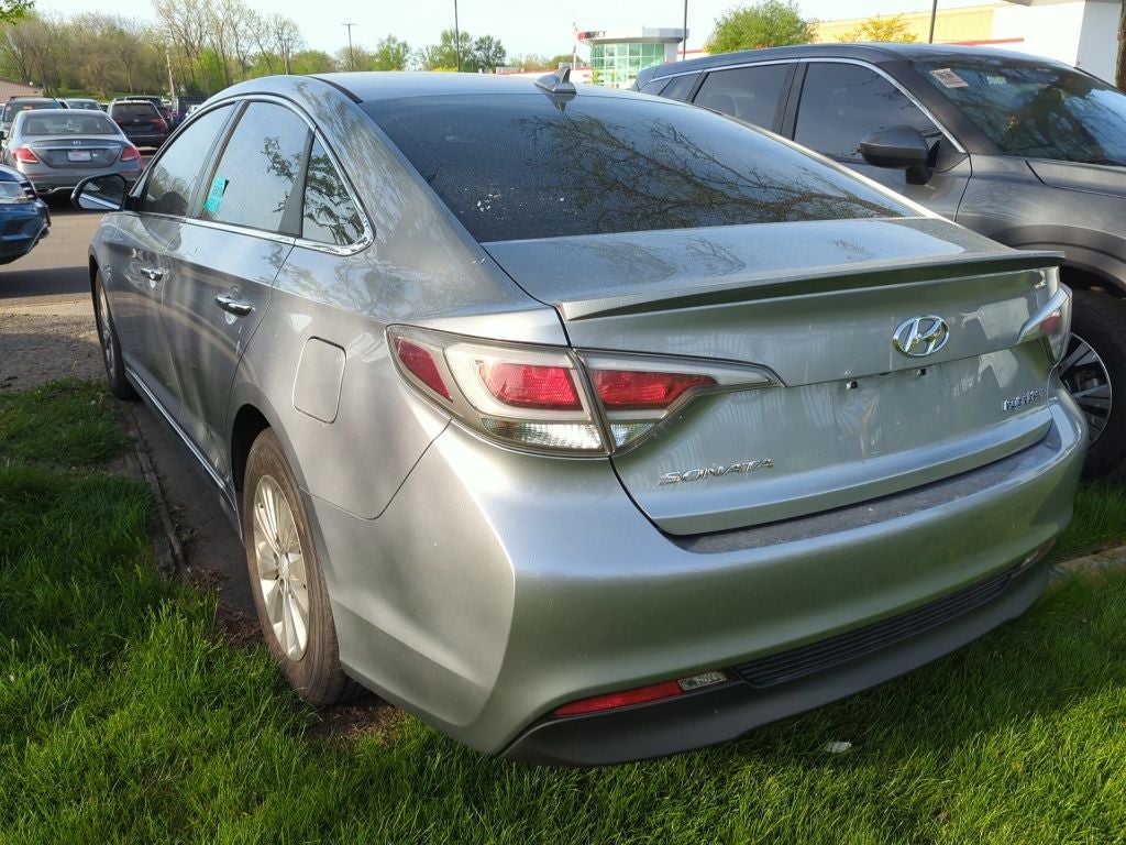 2016 Hyundai Sonata Hybrid SE