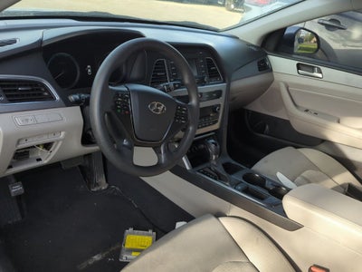 2016 Hyundai Sonata Hybrid SE