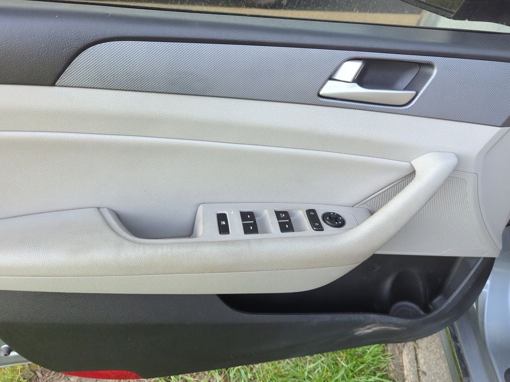 2016 Hyundai Sonata Hybrid SE