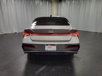 2024 Hyundai Elantra Limited