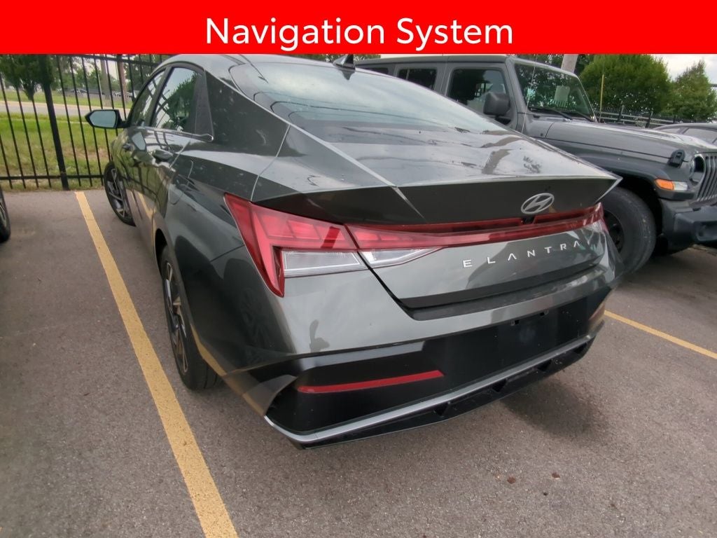 2025 Hyundai Elantra SEL Convenience