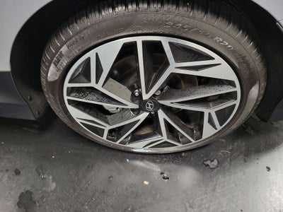 2024 Hyundai IONIQ 6 SEL