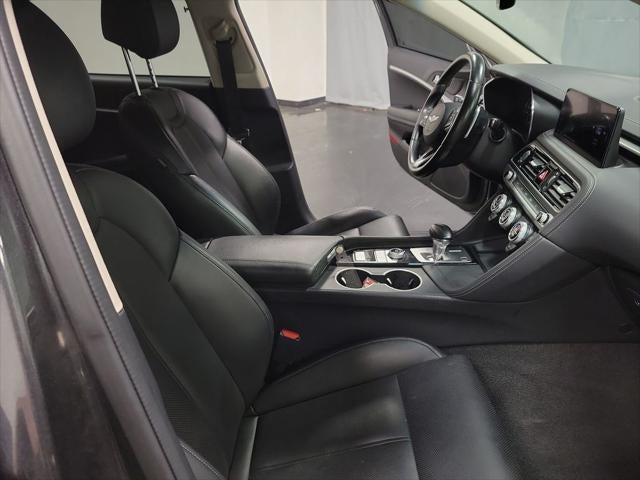 2022 Genesis G70 2.0T