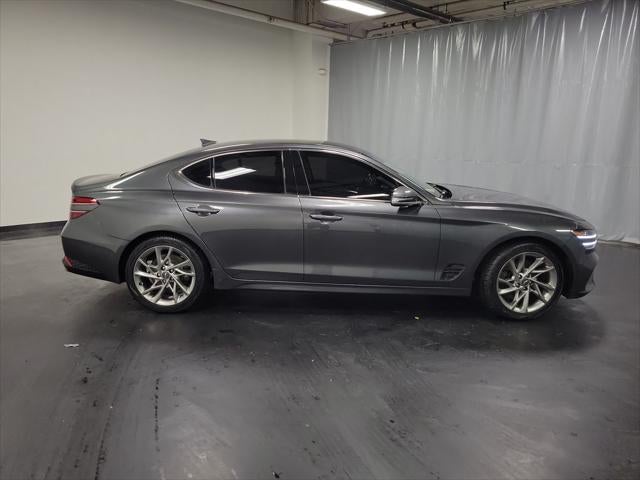 2022 Genesis G70 2.0T