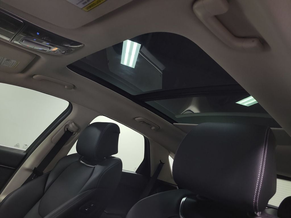 2022 Genesis GV70 2.5T