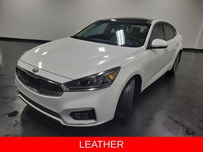 2017 Kia Cadenza Technology