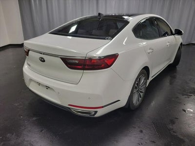 2017 Kia Cadenza Technology