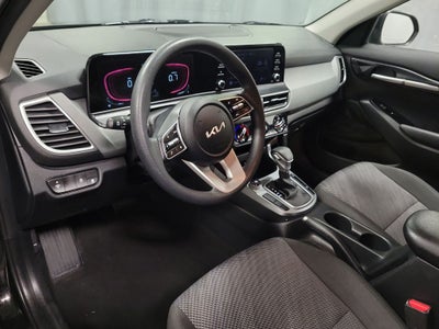 2025 Kia Seltos LX