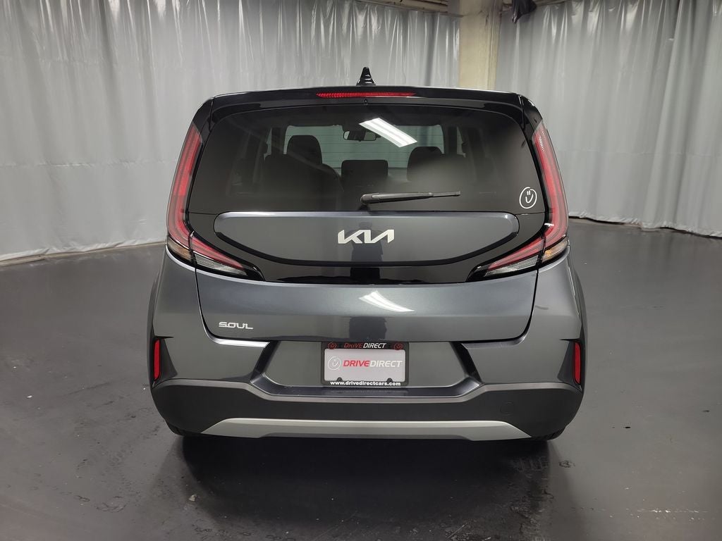 2025 Kia Soul Base