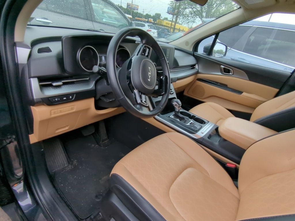 2022 Kia Carnival LXS