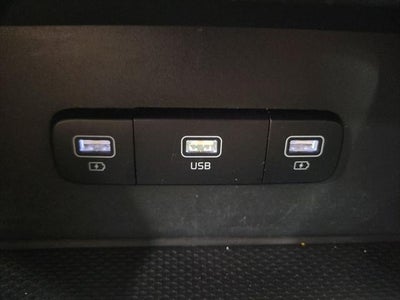 2023 Kia Carnival LX Seat Package