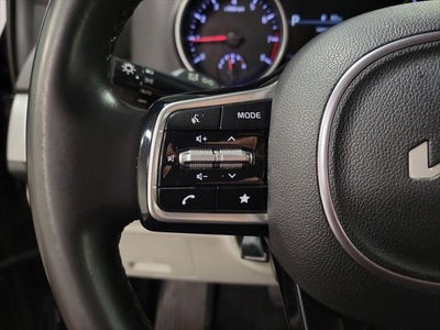 2023 Kia Carnival LX Seat Package