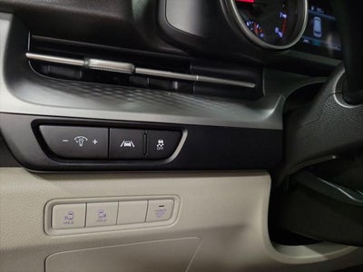 2023 Kia Carnival LX Seat Package