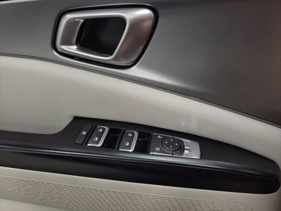 2023 Kia Carnival LX Seat Package