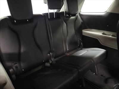 2023 Kia Carnival LX Seat Package