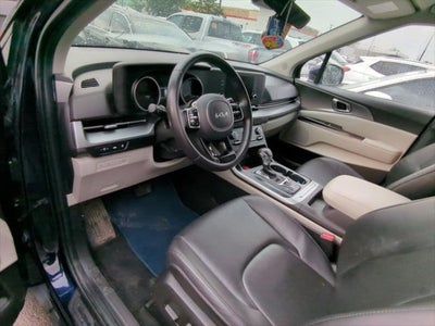 2023 Kia Carnival LX Seat Package