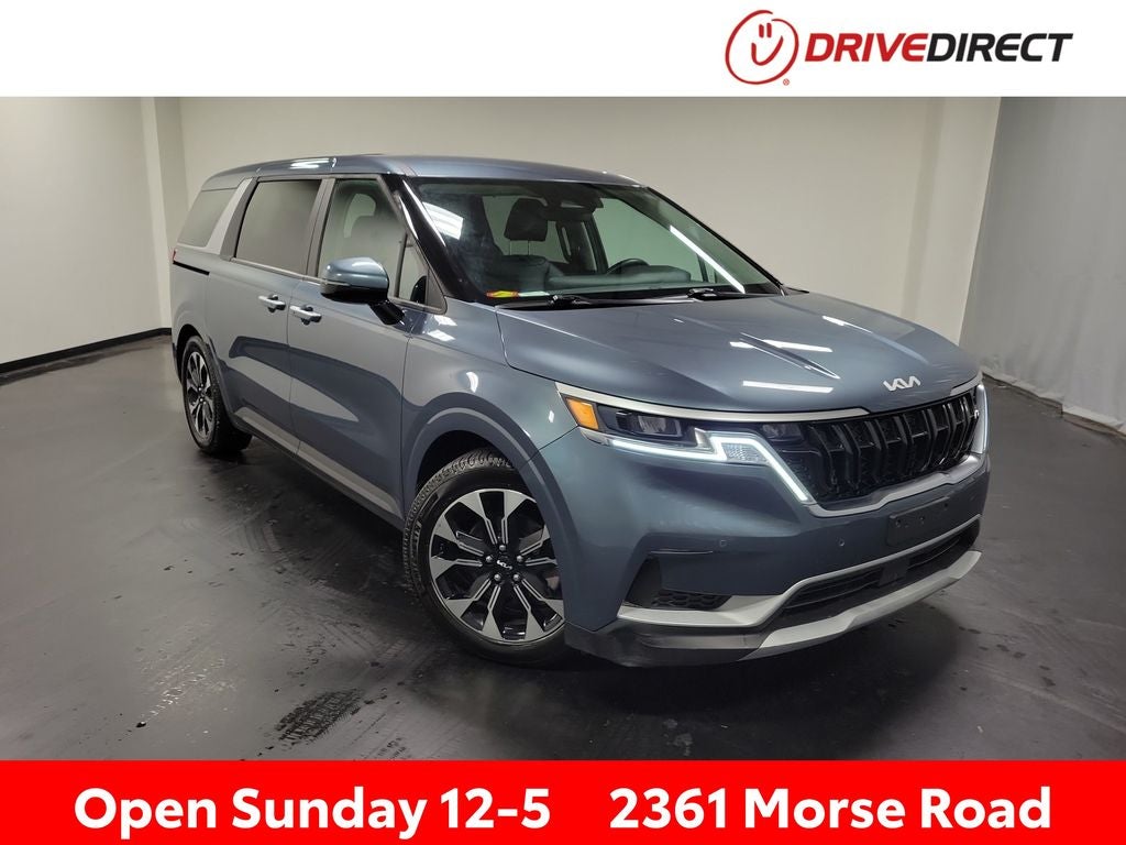 2022 Kia Sedona EX's photo