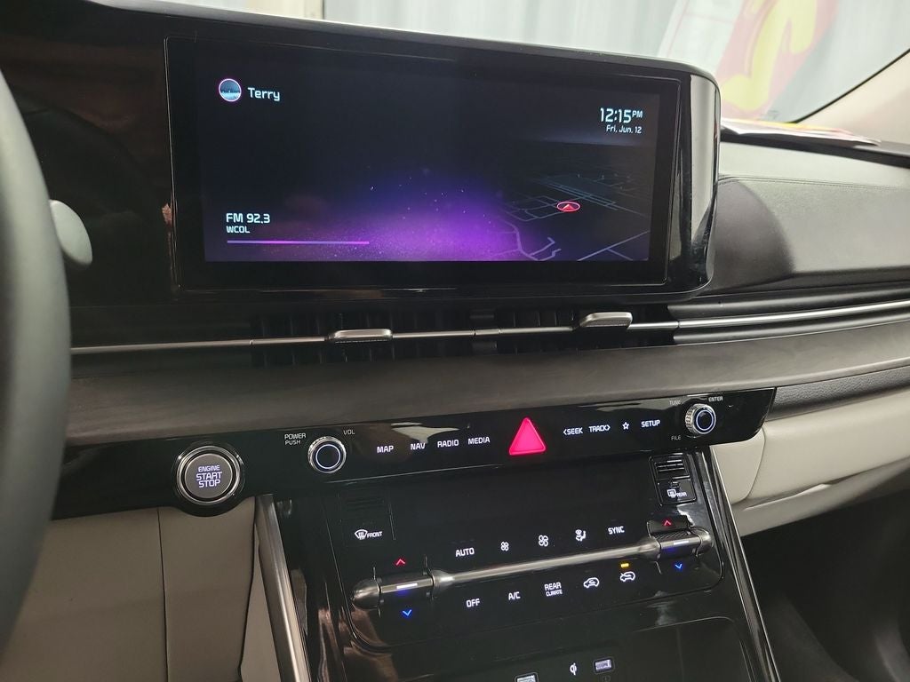 2022 Kia Carnival SX