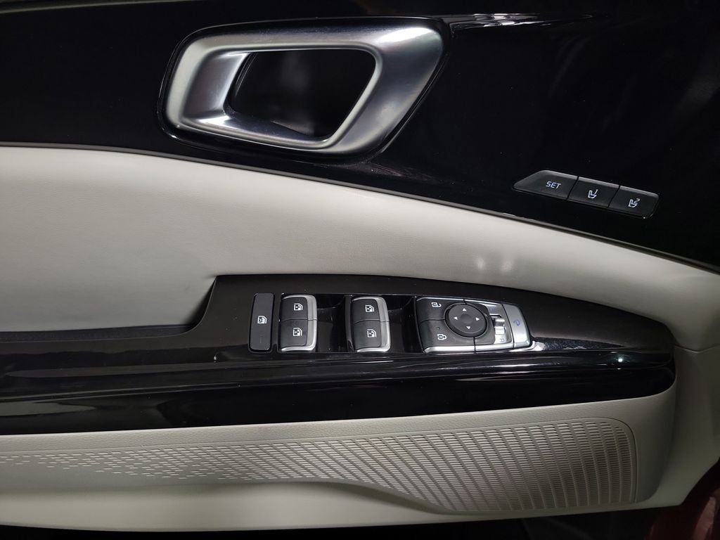 2022 Kia Carnival SX