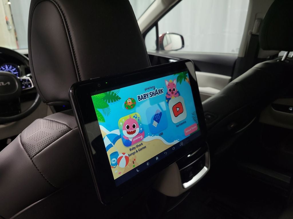 2022 Kia Carnival SX
