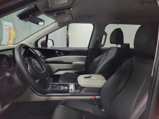 2022 Kia Carnival SX