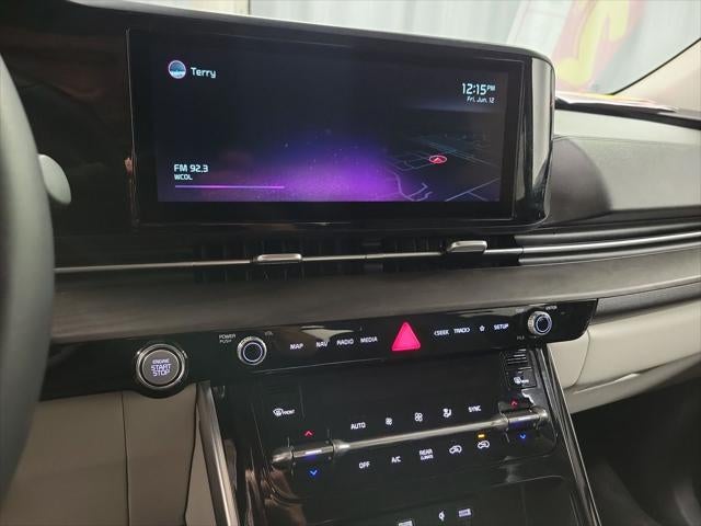 2022 Kia Carnival SX