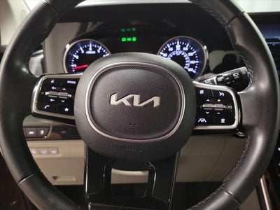 2022 Kia Carnival SX