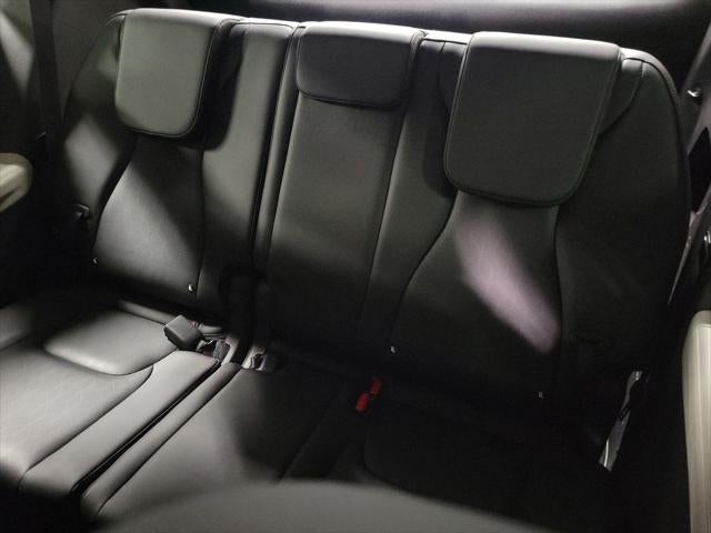 2022 Kia Carnival SX