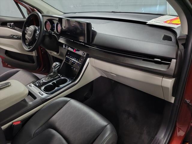 2022 Kia Carnival SX