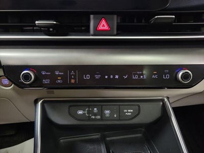 2025 Kia Carnival Hybrid SX