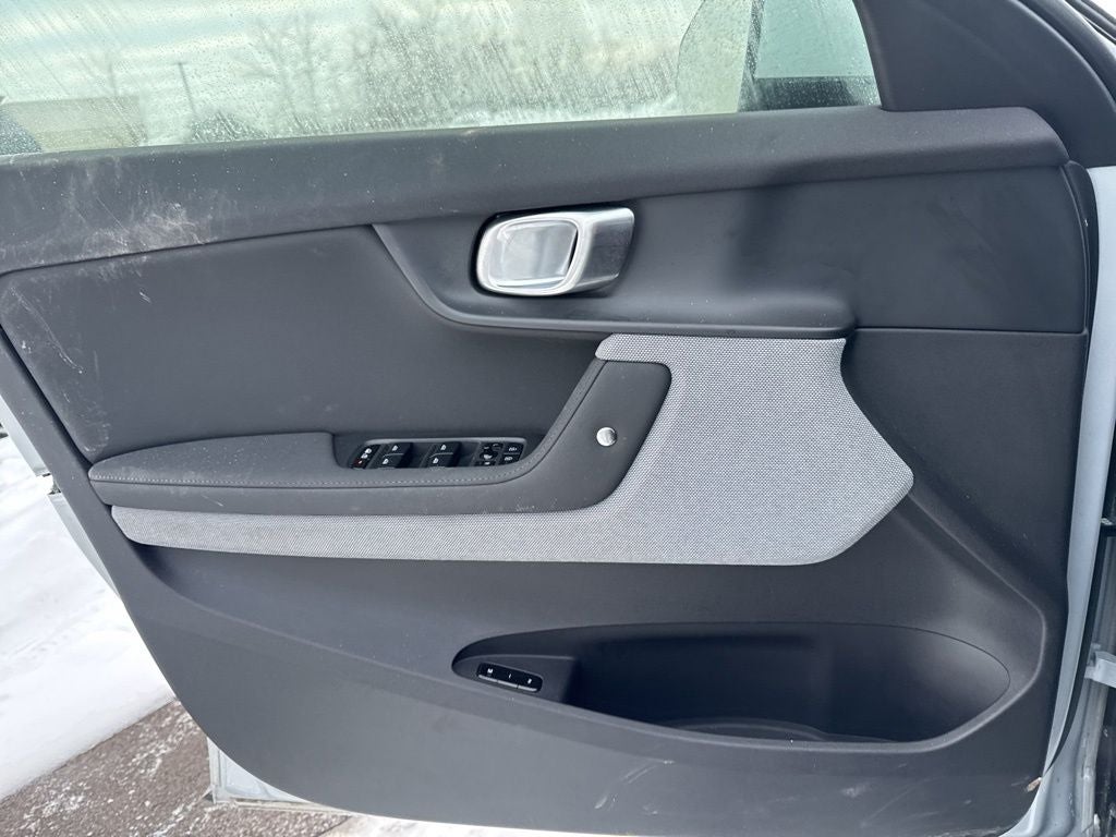 2022 Polestar 2 Long Range Dual Motor