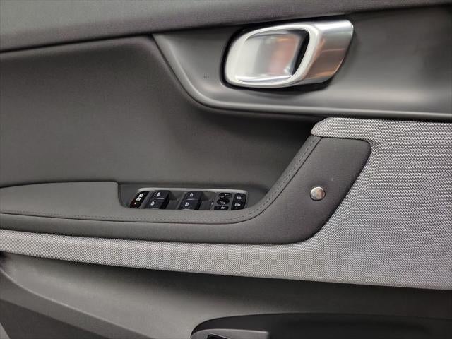 2022 Polestar 2 Long Range Dual Motor