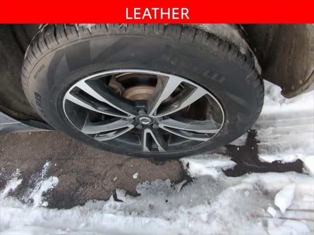 2019 Volvo XC60 T5 Momentum