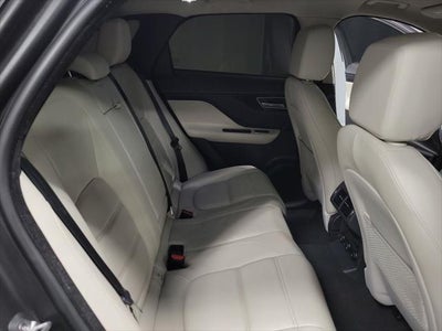2020 Jaguar F-PACE 30t Prestige