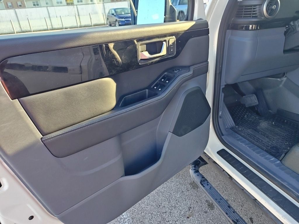2024 INEOS Grenadier Station Wagon 4x4