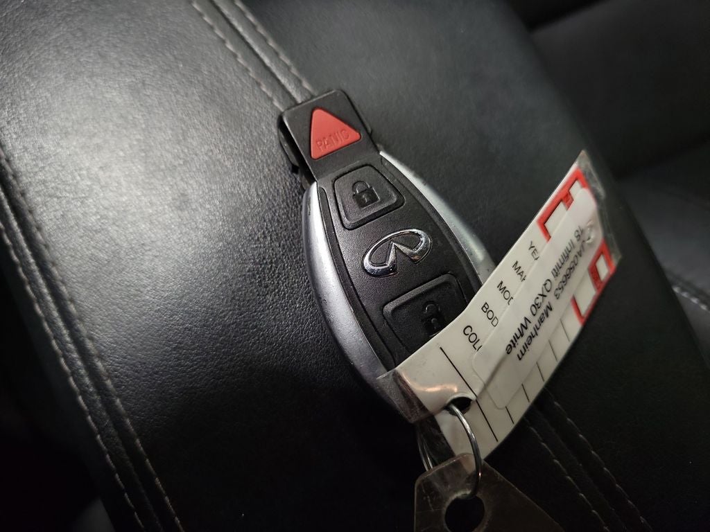 2018 INFINITI QX30 Luxury